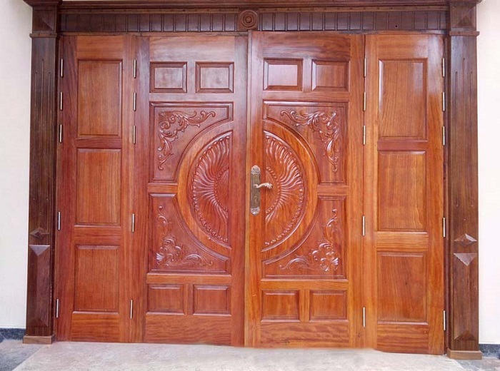 Mẫu cửa gỗ 4 cánh đơn giản thiết kế lệch